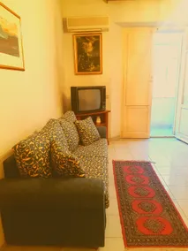 You rented a house 200 meters from the sea !! - Image 4