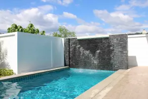 Luxury Pool Villa, Kamala - Image 4