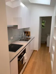 Guest house in Geneva - Image 5