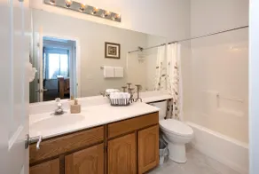 Pool/Hot Tub - 3bed/2 bath ENTIRE home rental - Image 3