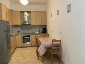 City Beach Apartments - Image 4