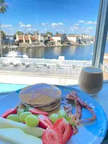 2/Fishing Dock/close to beach/king bed suite - Image 3