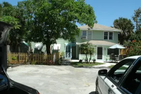 Salty Air Retreat ”B” - Image 4