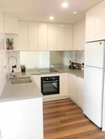 3 Bed Retreat Great views, near lake and in town - Image 4