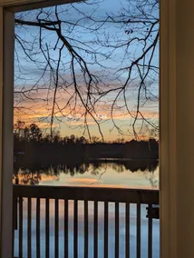 Waterfront House with Fire Pit Retreat - Image 3