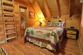 Amazing Cabin HOT tub minutes to Helen #1 - Image 5