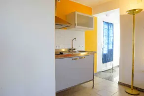 Small apartment with sun terrace - Image 5