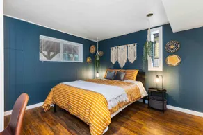 Luxury Living - Kirkland Stylish Home - Prime Spot - Image 4
