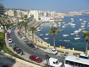 Bright Modern 1BR minutes from Seafront - Image 4
