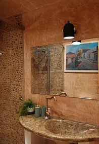 Romantic, fully renovated apartment in Elounda - Image 5