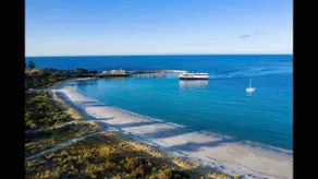 Salt Kangaroo Island - beach and sea views - Image 2