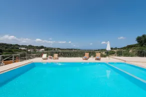 Luxury Villa Rosso Karrubo with enormous pool! - Image 5