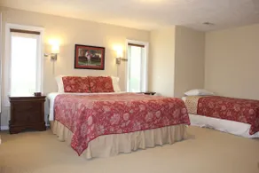 Relax and Breathe In Nature at the Forest Haven! - Image 3