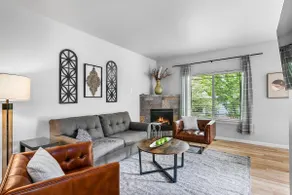 Aspen @ The DUPE - blocks from Old Mill District - - Image 2