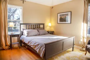 Cozy North Side Home - Image 4