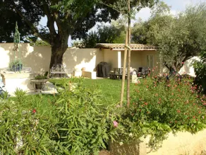 Comfortable house, 3 bedrooms, garden, parking - Image 5