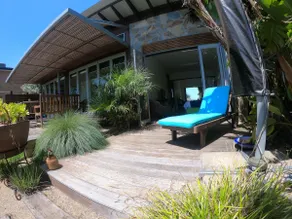 Beachside studio 300m beach, views - Image 4