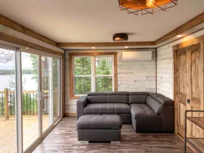 Waterfront cottage #2 - Image 4
