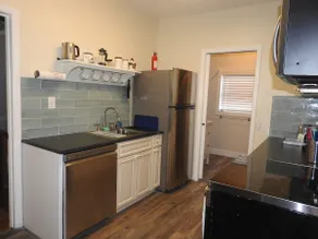 Charming 1920 s St. Augustine Home. One Small Pet Allowed - Image 4