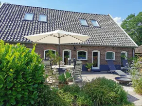 Beautiful vacation home in a rural area. - Image 2
