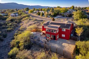 Playful 5-Bedroom Home in the Heart of the Valley! - Image 2