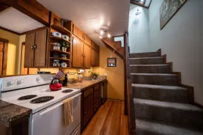 Charming Loft in Historic German Village - Image 4