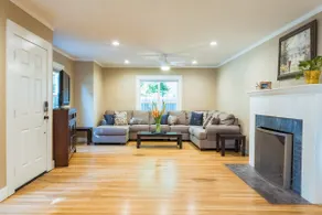 Lovely House near Downtown, Home away from Home! - Image 3