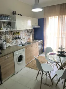 Ιn the heart of Thessaloniki 4 bd 180sqm apt - Image 3
