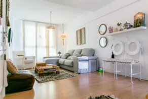 Vanessa's Little House 2 - Image 4