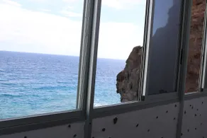 Apartment on the beach and ocean sounds - Image 3