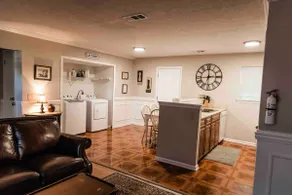 Corner Cottage (Islands Bungalow) - Image 3