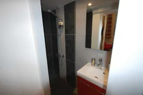 Renovated flat Champs Elysées Paris - Image 5