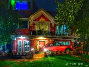 MySpace Holiday Inn - British Bungalow - Image 5
