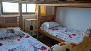 Spacious house overlooking the canyon - Image 2