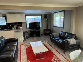 Cottage in the Country - Image 3