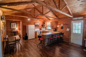 Best Little Cabin in Texas - Image 2