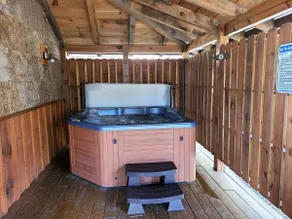 Hemlock Cove at Linville Falls w/ private hot tub - Image 3