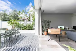 Spacious City Home w/ Pool, AC & 4 En-Suite BR - Image 4