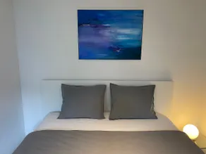 Lovely 1-bedroom apartment in great location - Image 3