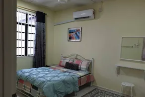 AUNI & AUJI HOMESTAY KEMAMAN - Image 4