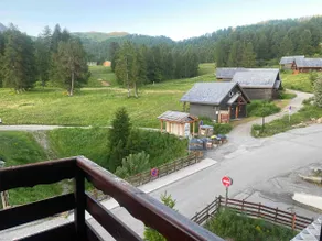 The Refuge • Foot of the slopes • Wifi • 6 people - Image 4