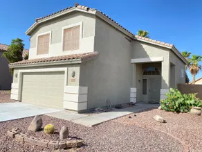 Cozy getaway home w/ POOL and GREAT location! - Image 2
