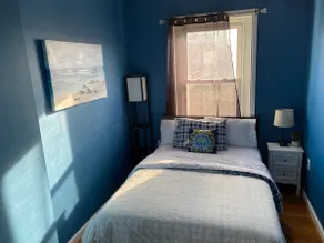 Blue cozy place - Image 5