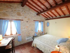 Panoramic Countryside Home - Image 3
