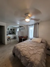 Cozy studio UNIT 3, WHITE DOOR - Image 5