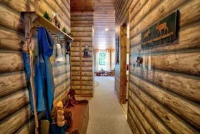 Cozy, Quiet Old Forge Getaway, just Minutes from The Fulton Chain Lakes - Image 3