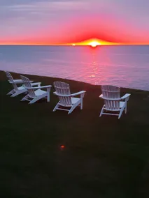 Relaxing 3BR Lakefront, Sunset Watching Paradise - Image 2