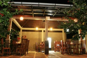D'padang villa & Homestay - Image 2