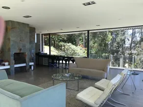 Modern house with ocean view - Image 3