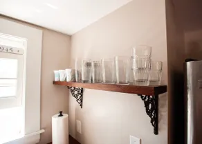 Apartment in Historic Marblehead Home - Image 5